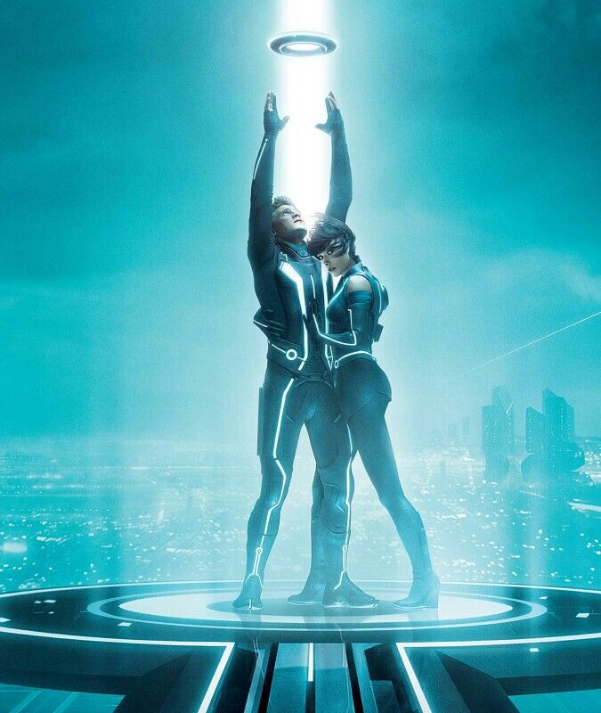 Трон: все части